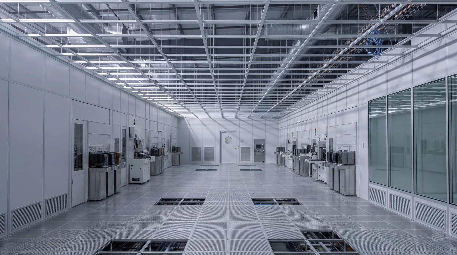 Semiconductor-grade cleanroom interior with a fan-filter-unit ceiling